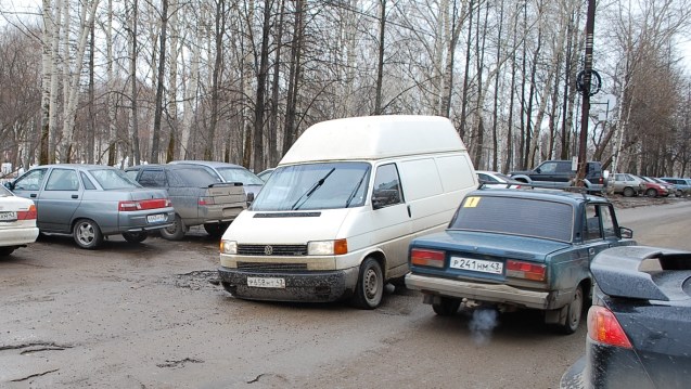 Auch so ein Vorurteil: schlechte Strassen. Nein, die Strassen sind nicht schlecht, sie sind KATASTROPHAL !!!